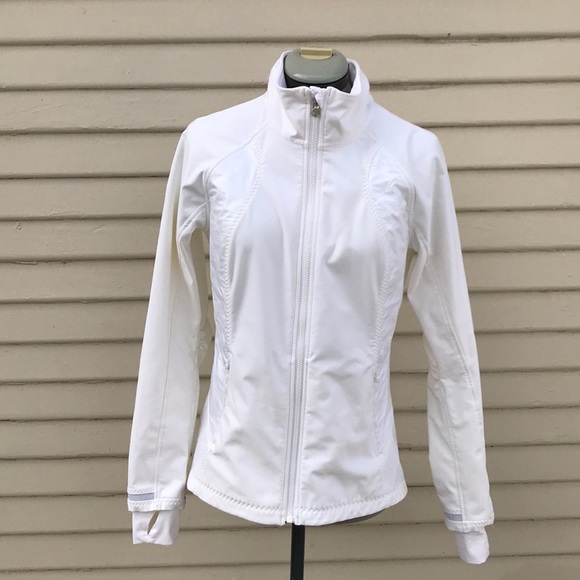 lululemon ruffle back jacket